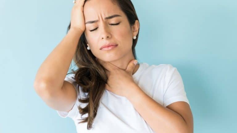 Why Am i Getting a Sore Throat With Blocked Nose? WHY AM I GETTING A SORE THROAT WITH BLOCKED NOSE?